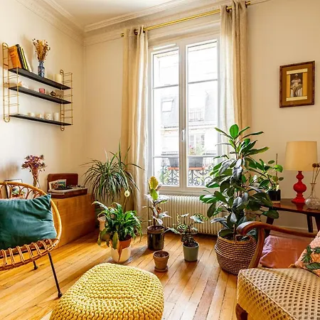 Guestready - Charming Classic-style * Paris